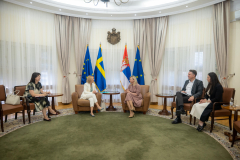 Састанак министарке Мацуре са амасадорком Шведске